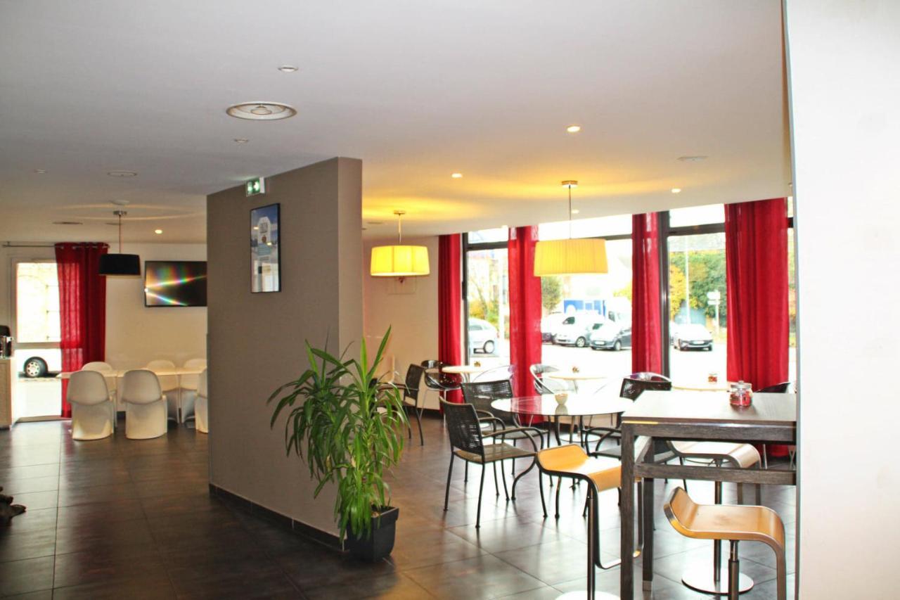 基里亚德查尔勒维勒梅兹尔酒店 Charleville-Mézières 外观 照片